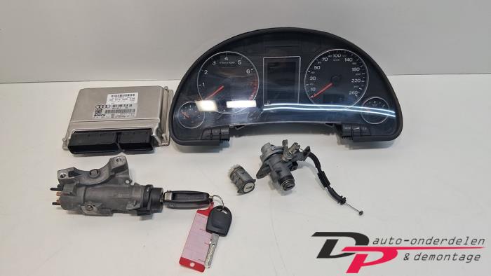 Used Ignition lock + computer Audi A4 (B7) 1.8 T 20V Price € 99,00 Margin scheme offered by DP Auto-onderdelen & Demontage