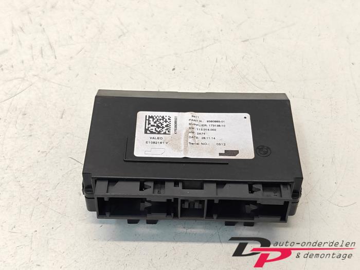Air conditioning heating control module