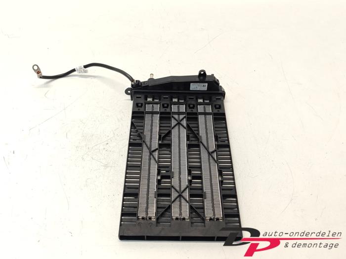 Electric cabin heater