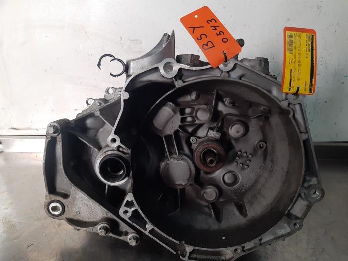Gebrauchte Getriebe Opel Corsa E 1.0 SIDI Turbo 12V Preis € 750,00 Margenregelung angeboten von Uittenbogaard onderdelen BV