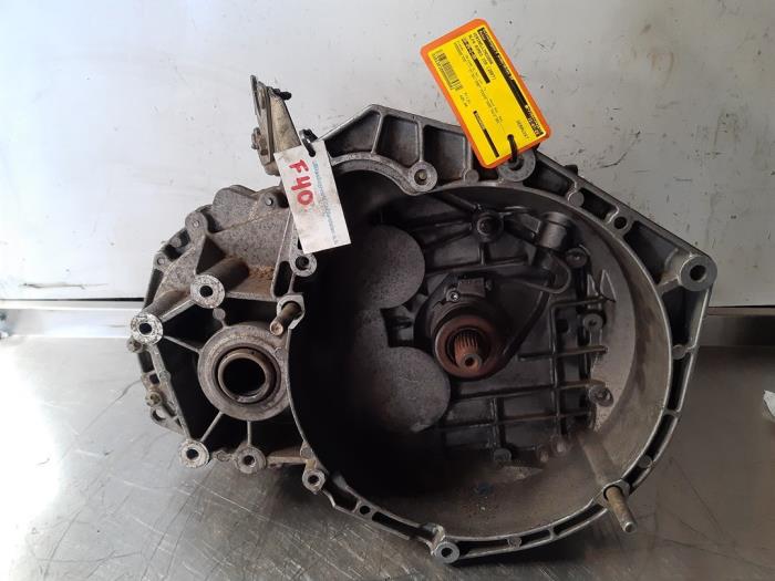 Gebrauchte Getriebe Alfa Romeo 159 (939AX) 2.4 JTDm 20V Q4 Preis € 375,00 Margenregelung angeboten von Uittenbogaard onderdelen BV