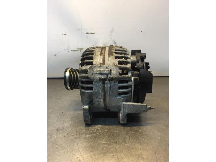Dynamo van een Volkswagen Golf VI (5K1) 1.4 TSI 160 16V 2009