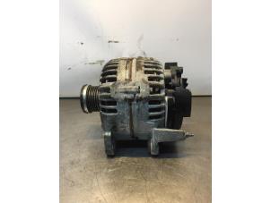 Dynamo van een Volkswagen Golf VI (5K1) 1.4 TSI 160 16V 2009