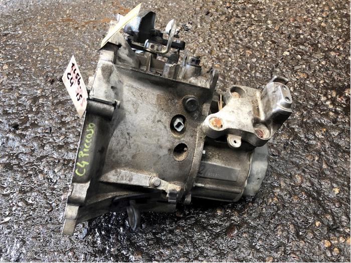 Gearbox from a Citroën C4 Picasso (3D/3E) 1.6 e-Hdi ETG 90 2015