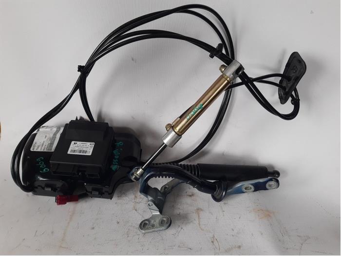 Hydraulic pump Mercedes R - A2516800534