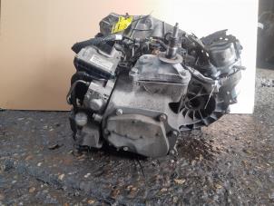 Getriebe van een Citroën DS5 (KD/KF) 2.0 165 HYbrid4 16V 2013