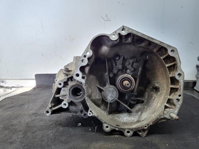 Gebrauchte Getriebe Suzuki Swift (ZA/ZC/ZD1/2/3/9) 1.6 Sport VVT 16V Preis € 375,00 Margenregelung angeboten von Uittenbogaard onderdelen BV