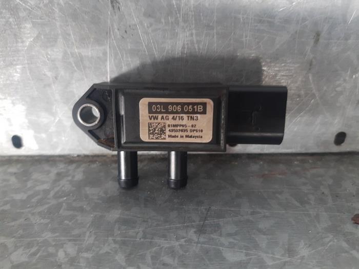 Begagnade Sensor (övriga) Volkswagen Golf VII (AUA) 2.0 TDI 16V Pris € 50,00 Marginaltabell erbjuds av Uittenbogaard onderdelen BV
