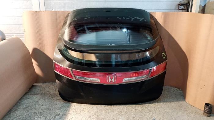 Używane Tylna klapa Honda Civic (FK/FN) 1.8i VTEC 16V Cena € 100,00 Procedura marży oferowane przez Uittenbogaard onderdelen BV