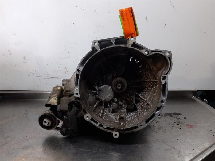 Gebrauchte Getriebe Ford Fiesta 5 (JD/JH) 1.4 TDCi Preis € 300,00 Margenregelung angeboten von Uittenbogaard onderdelen BV