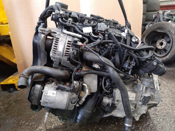 Motor van een MINI Mini (F56) 1.5 12V One D 2019