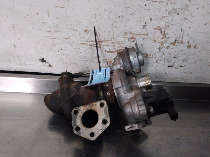 Gebrauchte Turbo Fiat 500 (312) 0.9 TwinAir 80 Preis € 250,00 Margenregelung angeboten von Uittenbogaard onderdelen BV