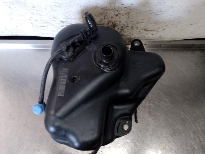 Adblue Tank Mercedes Sprinter 5t 510 CDI 16V - A9064701815 651 BOSCH