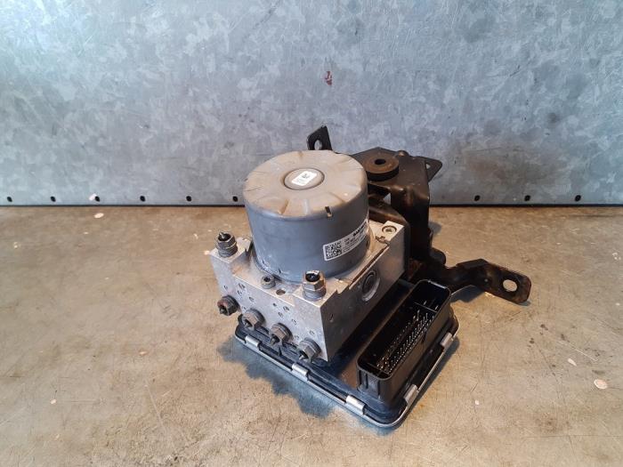 Begagnade ABS-pump MG HS/EHS I (AS23) 1.5 EHS T-GDI Hybrid Pris € 325,00 Marginaltabell erbjuds av Uittenbogaard onderdelen BV