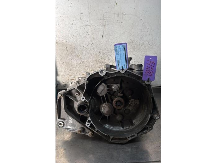 Gebrauchte Getriebe Opel Corsa E 1.0 SIDI Turbo 12V Preis € 725,00 Margenregelung angeboten von Uittenbogaard onderdelen BV