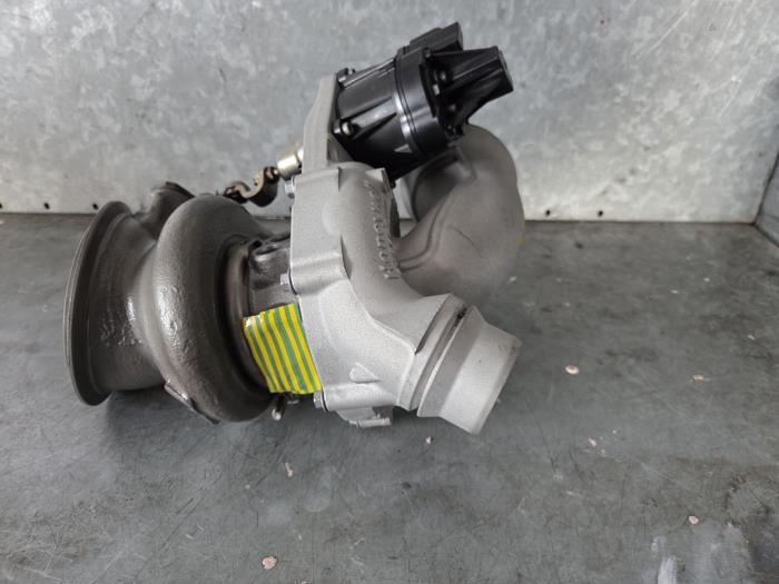 Skontrolowane Turbo BMW X1 (F48) xDrive 20i 2.0 16V Twin Power Turbo Cena € 877,25 Z VAT oferowane przez Uittenbogaard onderdelen BV