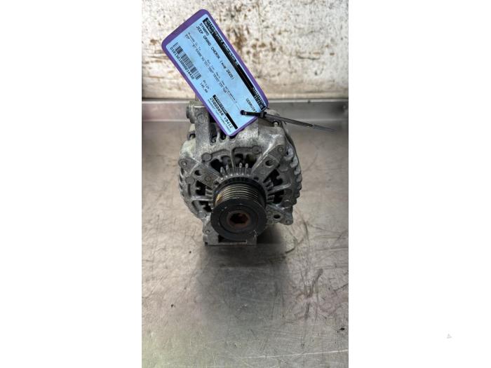 Usagé Dynamo Jeep Grand Cherokee (WK/WK2) 3.0 CRD V6 24V Prix € 145,00 Règlement à la marge proposé par Uittenbogaard onderdelen BV
