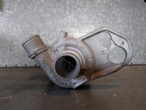 Turbo van een Ford Transit 2.0 TDCi 16V Eco Blue 170 2020