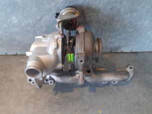 Turbo van een Volkswagen Golf VII (AUA) 2.0 TDI 16V 2017