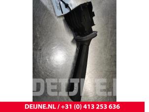 Gebrauchte Scheibenwischer Schalter Volvo C70 (NC) 2.4 T 20V Preis € 20,00 Margenregelung angeboten von van Deijne Onderdelen Uden B.V.