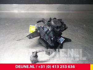 Used Vacuum pump (petrol) Volvo XC90 II 2.0 T8 16V Twin Engine AWD Price € 250,00 Margin scheme offered by van Deijne Onderdelen Uden B.V.