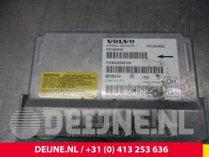 Gebrauchte Airbag Modul Volvo V70 (BW) 2.4 D 20V Preis € 100,00 Margenregelung angeboten von van Deijne Onderdelen Uden B.V.
