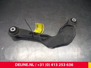 Usagé Bras de suspension haut arrière droit Volvo V90 II (PW) 2.0 D5 16V AWD Prix € 40,00 Règlement à la marge proposé par van Deijne Onderdelen Uden B.V.