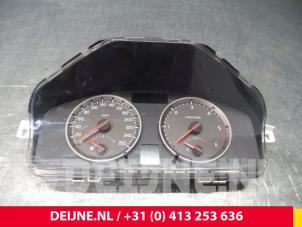 Używane Licznik kilometrów KM Volvo C30 (EK/MK) 2.0 D 16V Cena € 50,00 Procedura marży oferowane przez van Deijne Onderdelen Uden B.V.