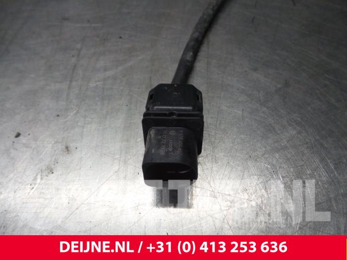Lambda probe from a Volvo V60 I (FW/GW) 2.0 D3 20V 2012