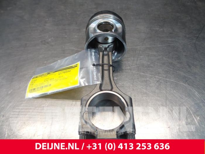 Gebrauchte Kolben Volvo XC60 I (DZ) 2.4 D5 20V AWD Geartronic Preis € 150,00 Margenregelung angeboten von van Deijne Onderdelen Uden B.V.