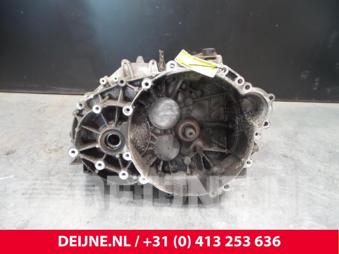 Gebrauchte Getriebe Volvo V60 I (FW/GW) 2.0 D3 20V Preis € 350,00 Margenregelung angeboten von van Deijne Onderdelen Uden B.V.
