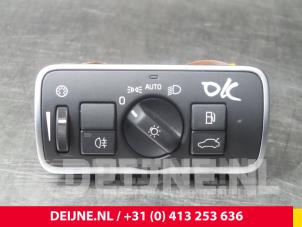 Used Light switch Volvo XC60 I (DZ) 2.4 D5 20V AWD Geartronic Price € 25,00 Margin scheme offered by van Deijne Onderdelen Uden B.V.