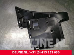 New Front bumper bracket, left Volvo S80 (TR/TS) Price € 36,30 Inclusive VAT offered by van Deijne Onderdelen Uden B.V.