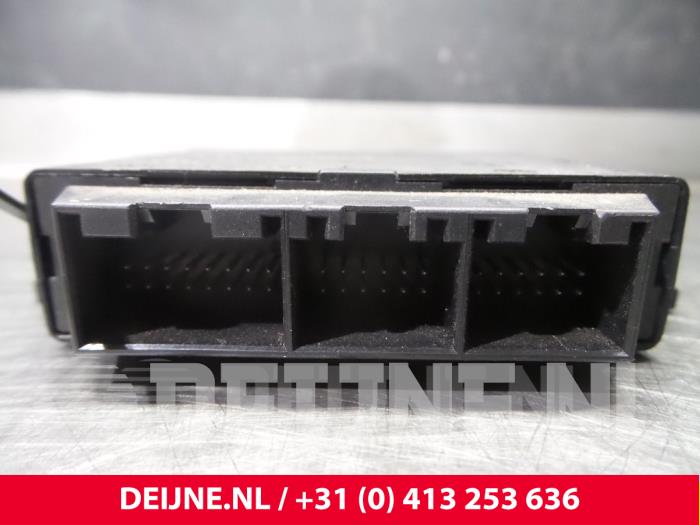 PDC Module Volvo XC70 2.4 D4 20V AWD - 31314525