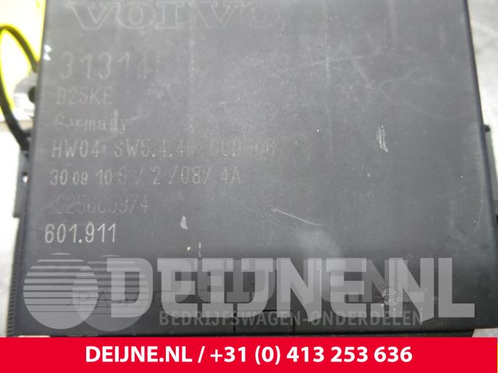 PDC Module Volvo XC70 2.4 D4 20V AWD - 31314525