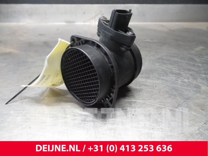 Begagnade Luftflödesmätare Volvo S60 I (RS/HV) 2.4 D5 20V Pris € 25,00 Marginaltabell erbjuds av van Deijne Onderdelen Uden B.V.