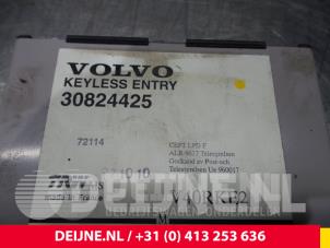 Używane Modul centralnego zamka Volvo S40 (VS) 1.8 16V Cena € 40,00 Procedura marży oferowane przez van Deijne Onderdelen Uden B.V.