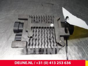 Used Cooling fan resistor Volvo V40 (MV) 2.0 D2 16V Price on request offered by van Deijne Onderdelen Uden B.V.