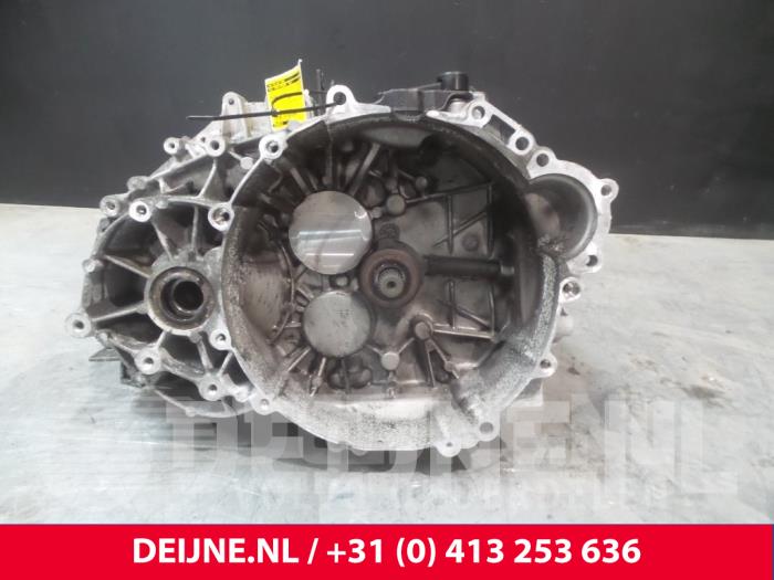 Getriebe van een Volvo S60 II (FS) 2.0 D3 20V 2014