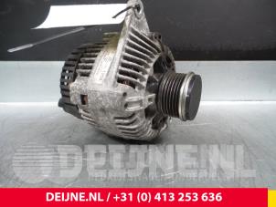 Usados Dinamo Volvo S40 (VS) 1.9 D di Precio € 45,00 Norma de margen ofrecido por van Deijne Onderdelen Uden B.V.