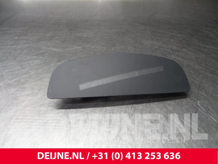 Begagnade Innerdisplay Volvo XC90 II 2.0 T8 16V Twin Engine AWD Pris € 75,00 Marginaltabell erbjuds av van Deijne Onderdelen Uden B.V.