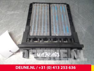 Usados Elemento de calefacción calefactor Volvo S60 II (FS) 2.0 D3 20V Precio € 50,00 Norma de margen ofrecido por van Deijne Onderdelen Uden B.V.
