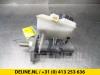 Master cylinder from a Volvo XC70 (SZ) XC70 2.4 D 20V 2006