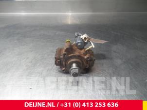 Used Mechanical fuel pump Volvo V50 Price € 151,25 Inclusive VAT offered by van Deijne Onderdelen Uden B.V.