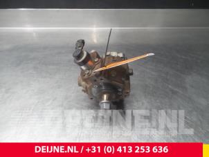 Usados Bomba de gasolina mecánica Volvo C30 Precio € 181,50 IVA incluido ofrecido por van Deijne Onderdelen Uden B.V.