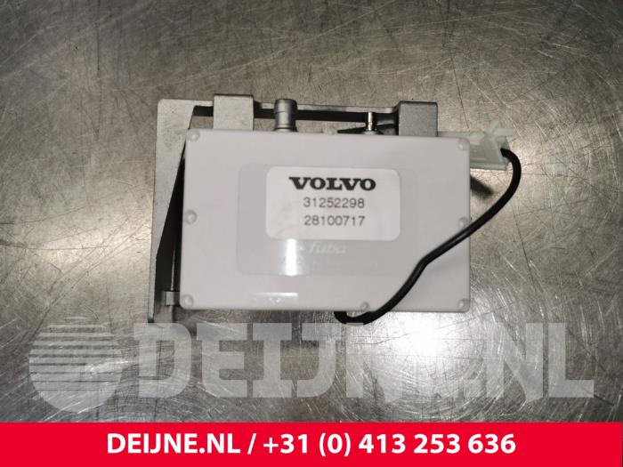 Antena z Volvo V70 (GW/LW/LZ) 2.4 XC LPT 4x4 20V 2001