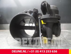 Used Throttle body Volvo S40 (MS) 2.0 D 16V Price € 80,00 Margin scheme offered by van Deijne Onderdelen Uden B.V.