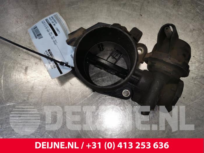 Gebrauchte Drosselklappengehäuse Volvo C30 (EK/MK) Preis € 80,00 Margenregelung angeboten von van Deijne Onderdelen Uden B.V.