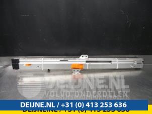 Usagé Divers Volvo V70 (BW) 2.0 D3 20V Prix € 10,00 Règlement à la marge proposé par van Deijne Onderdelen Uden B.V.
