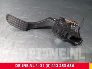 Used Accelerator pedal Volvo XC70 (BZ) 2.0 D3 20V Price € 50,00 Margin scheme offered by van Deijne Onderdelen Uden B.V.